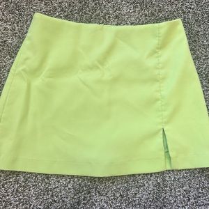 STEVE MADDEN NEON BRIGHT GREEN MINI SKIRT WITH SLIT AND SKORT SHORT